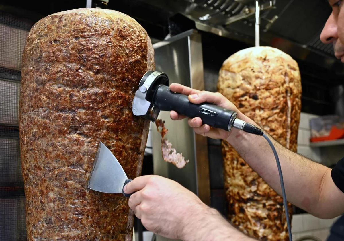 Los Mejores Kebabs Cerca de Mí en Valencia: 1 Guía Definitiva para los Amantes del Kebab 3 1484125070 ROH5vszm4dc0Ok6jtjHIV3K