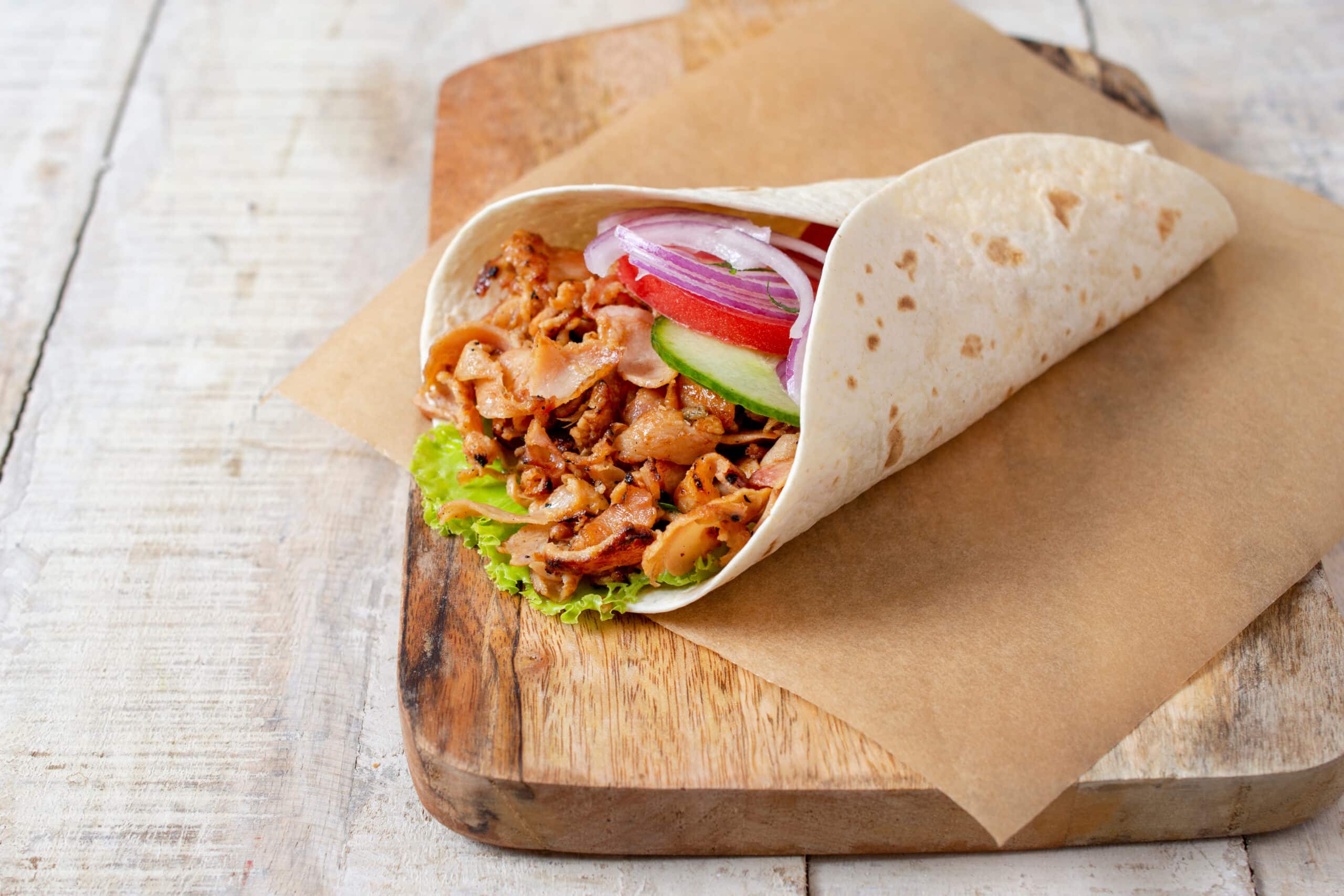 Kebabs Cerca de Mí en Barcelona: 1 Guía Definitiva para Encontrar el Mejor Sabor 20 AdobeStock 538599909 scaled 1