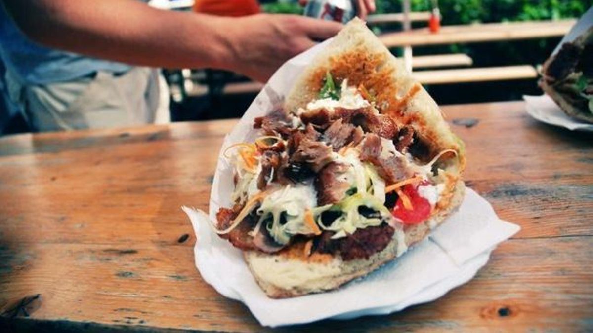 Los Mejores Kebabs Cerca de Mí en Sevilla: 1 Guía Definitiva para Amantes del Sabor Mediterráneo 4 cb80ea91 7f2f 4b35 9f54 a8758e3ac32f 16 9 discover aspect ratio default 0